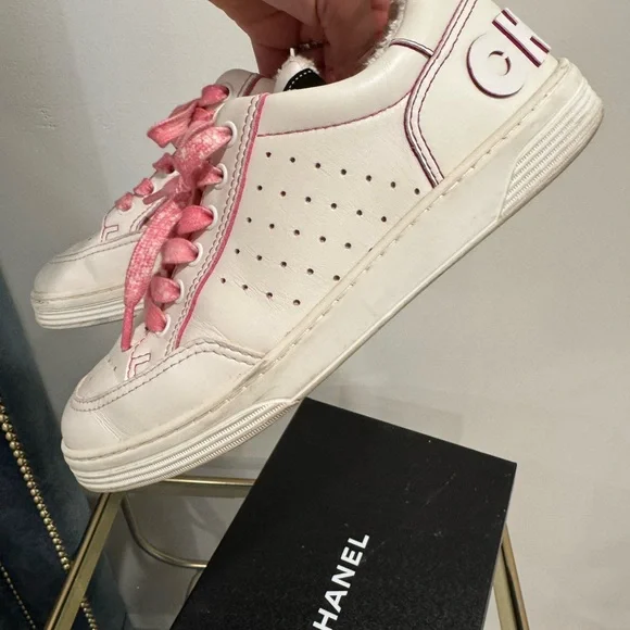 Chanel sneakers - Picture 8 of 9